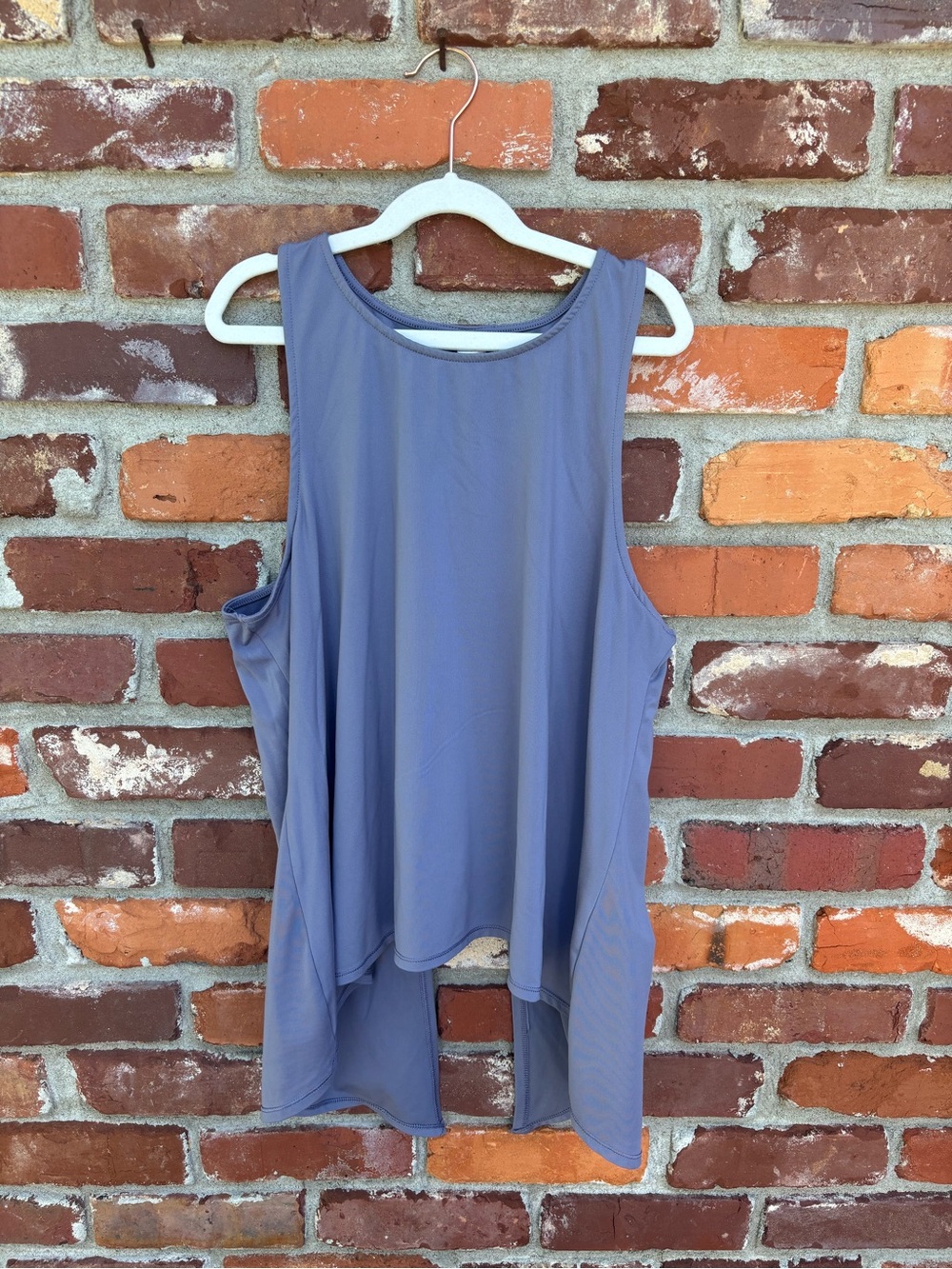 EUC Yogalicious Tank Top